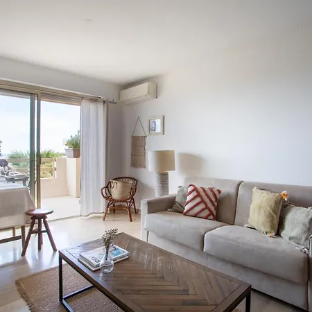 Apartment Vue Mer, Terrasse Et Parking Prive