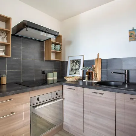 Vue Mer, Terrasse Et Parking Prive Antibes